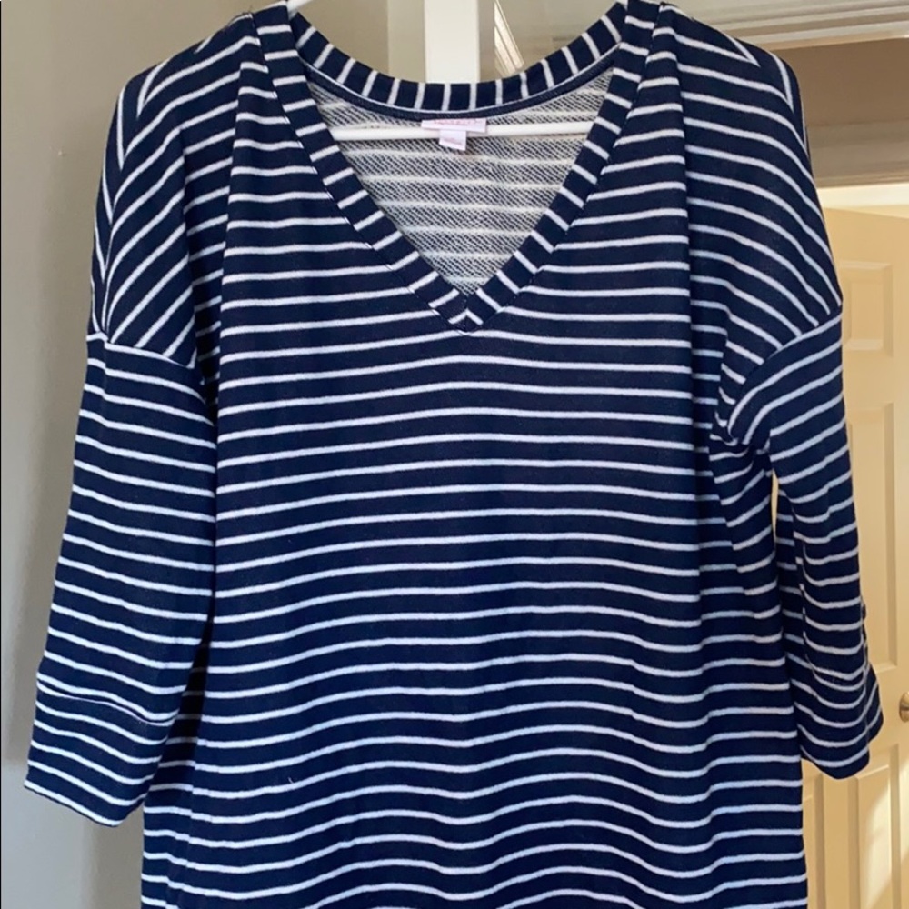 Ingrid and Isabel maternity tunic/sweatshirt